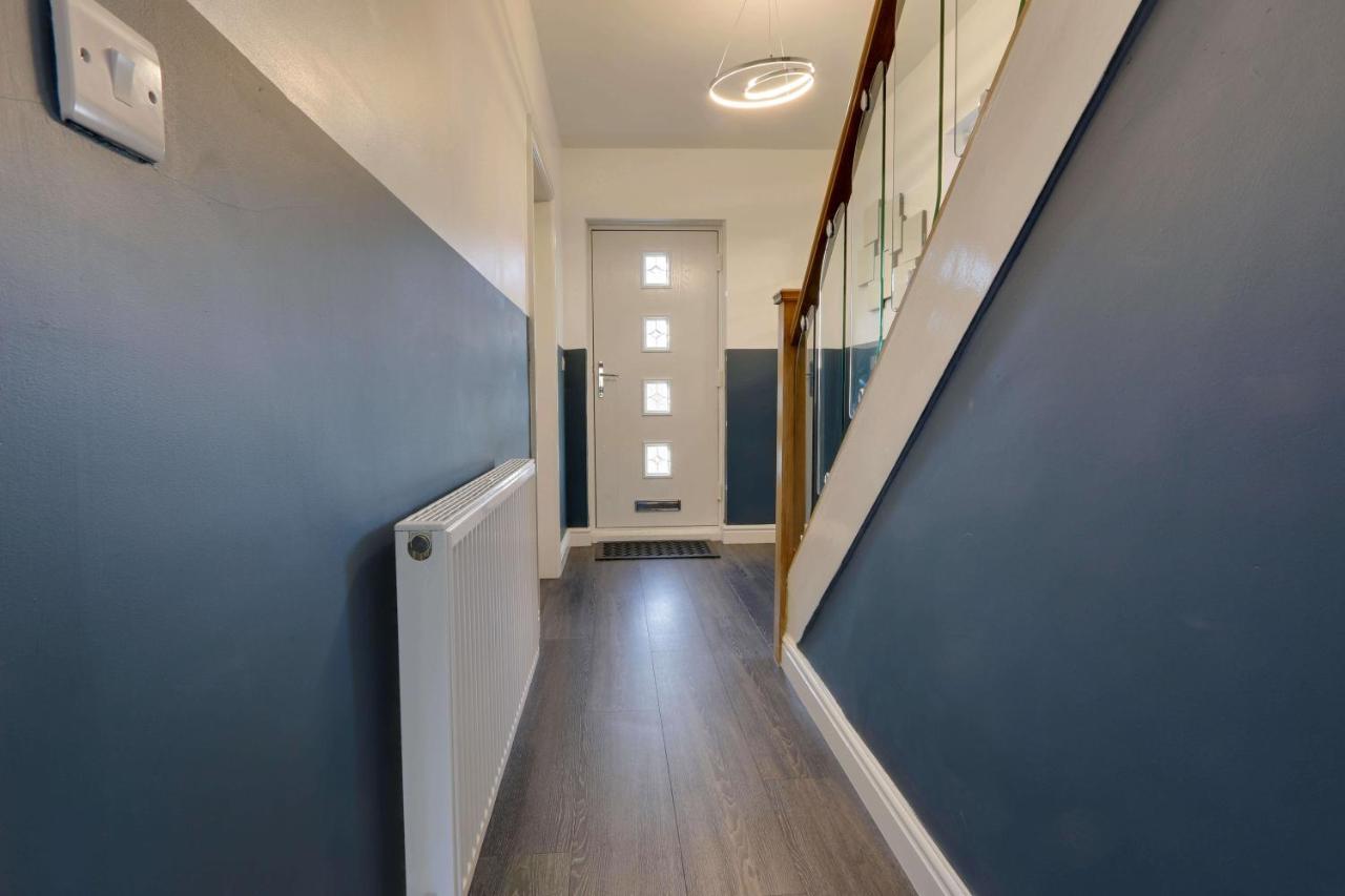 שפילד #Upmarket, Exceptional 4 Bed House, With Free Parking, Close To Amenities And Supermarkets מראה חיצוני תמונה