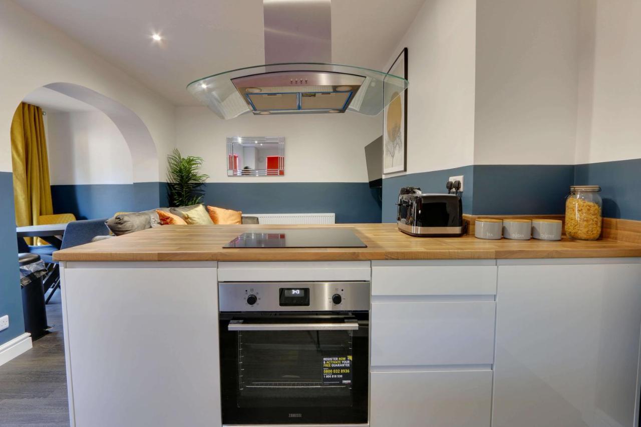 שפילד #Upmarket, Exceptional 4 Bed House, With Free Parking, Close To Amenities And Supermarkets מראה חיצוני תמונה