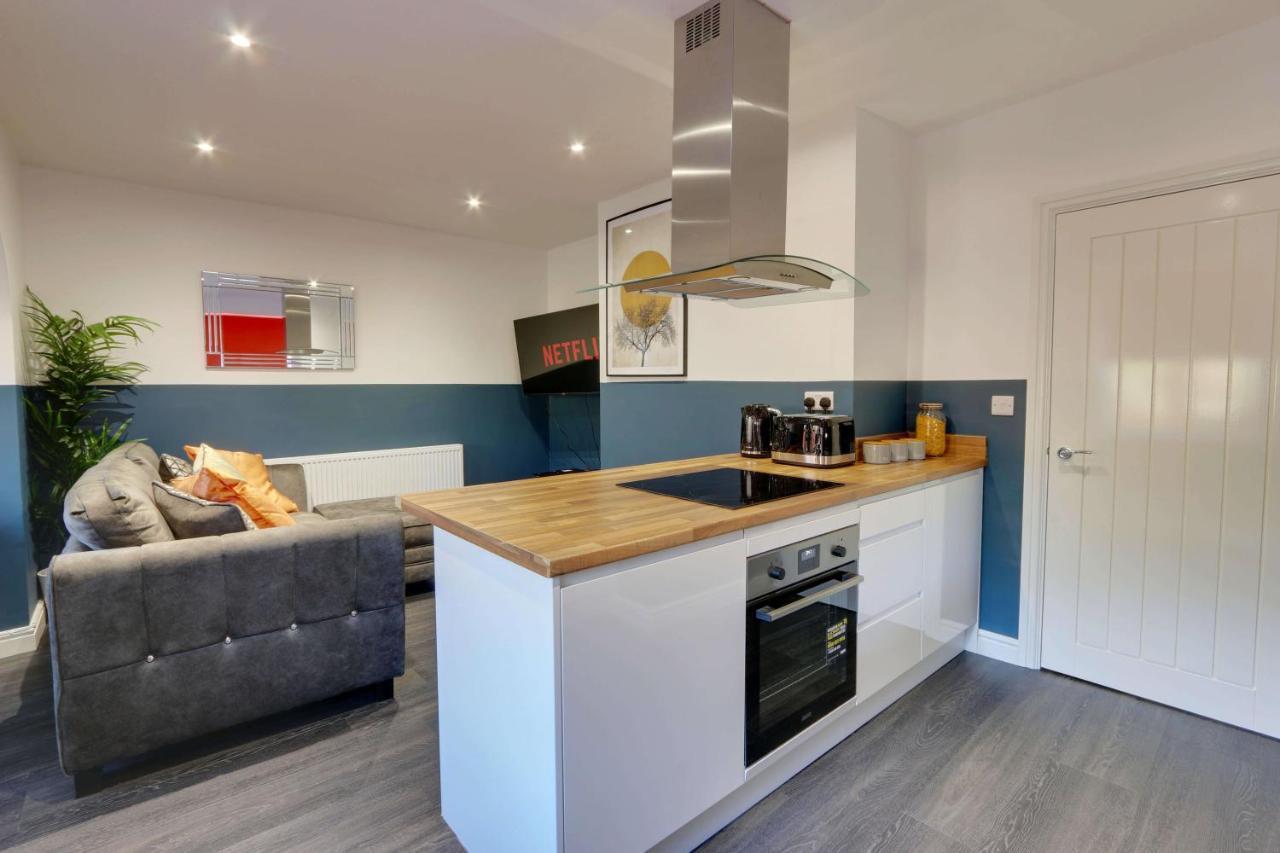 שפילד #Upmarket, Exceptional 4 Bed House, With Free Parking, Close To Amenities And Supermarkets מראה חיצוני תמונה